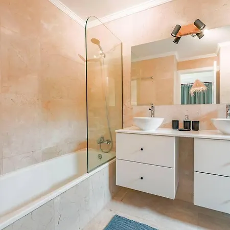 Villa Private In *